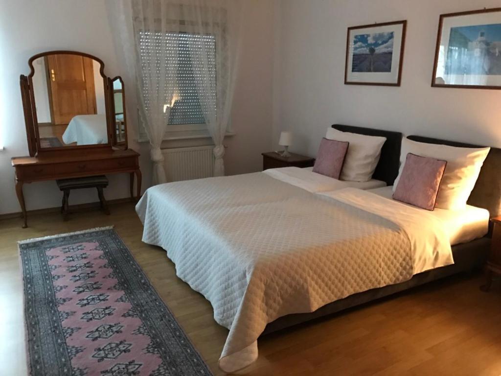 Appartement Monte Christo à Miastko Extérieur photo